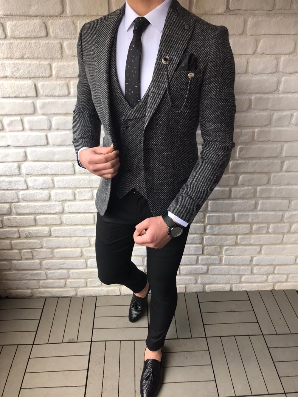 Lynden Gray Slim Fit Suit - Bespoke Daily