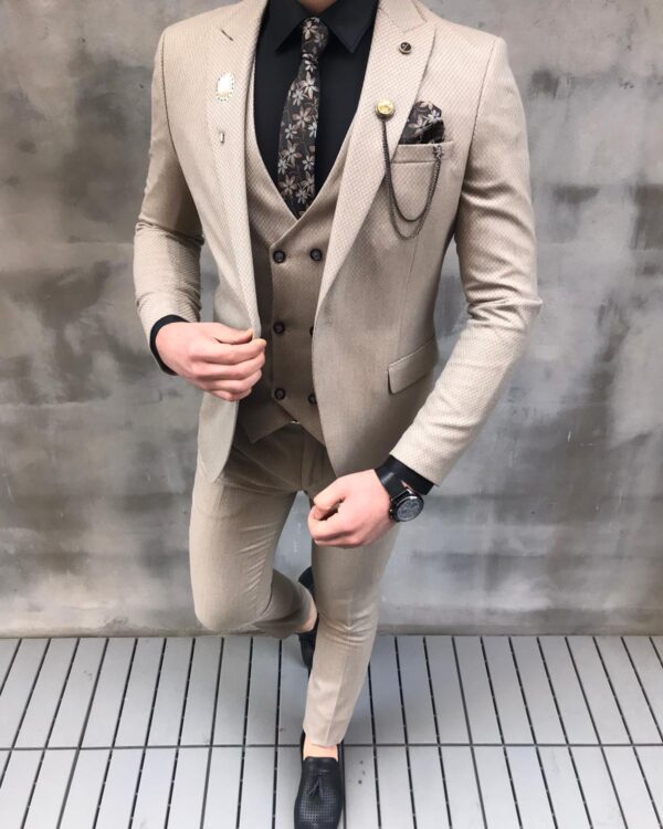 Crofton Cream Slim Fit Suit - Bespoke Daily