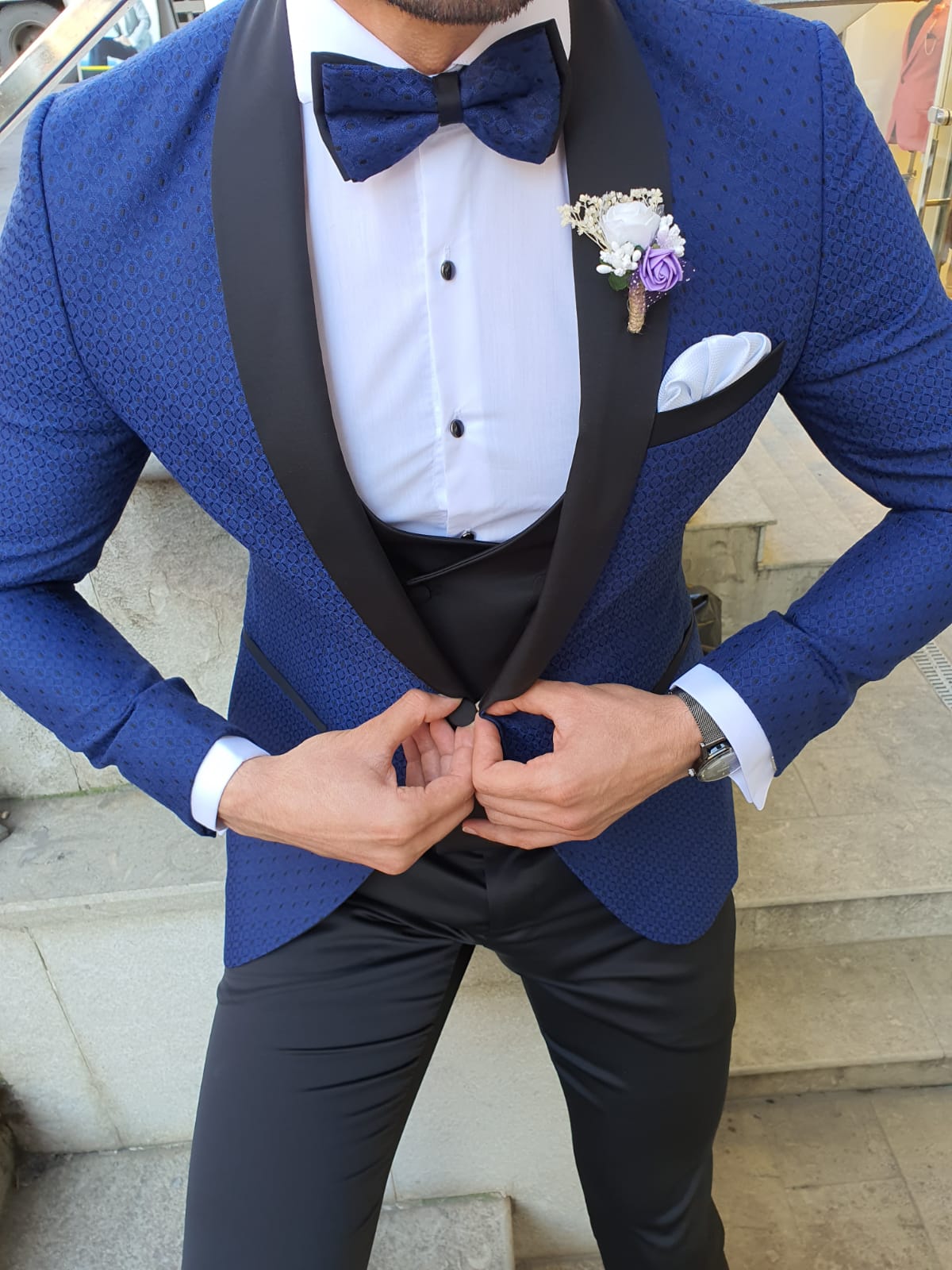 Choosing a Bridesman’s Outfit by BespokeDailyShop Blog