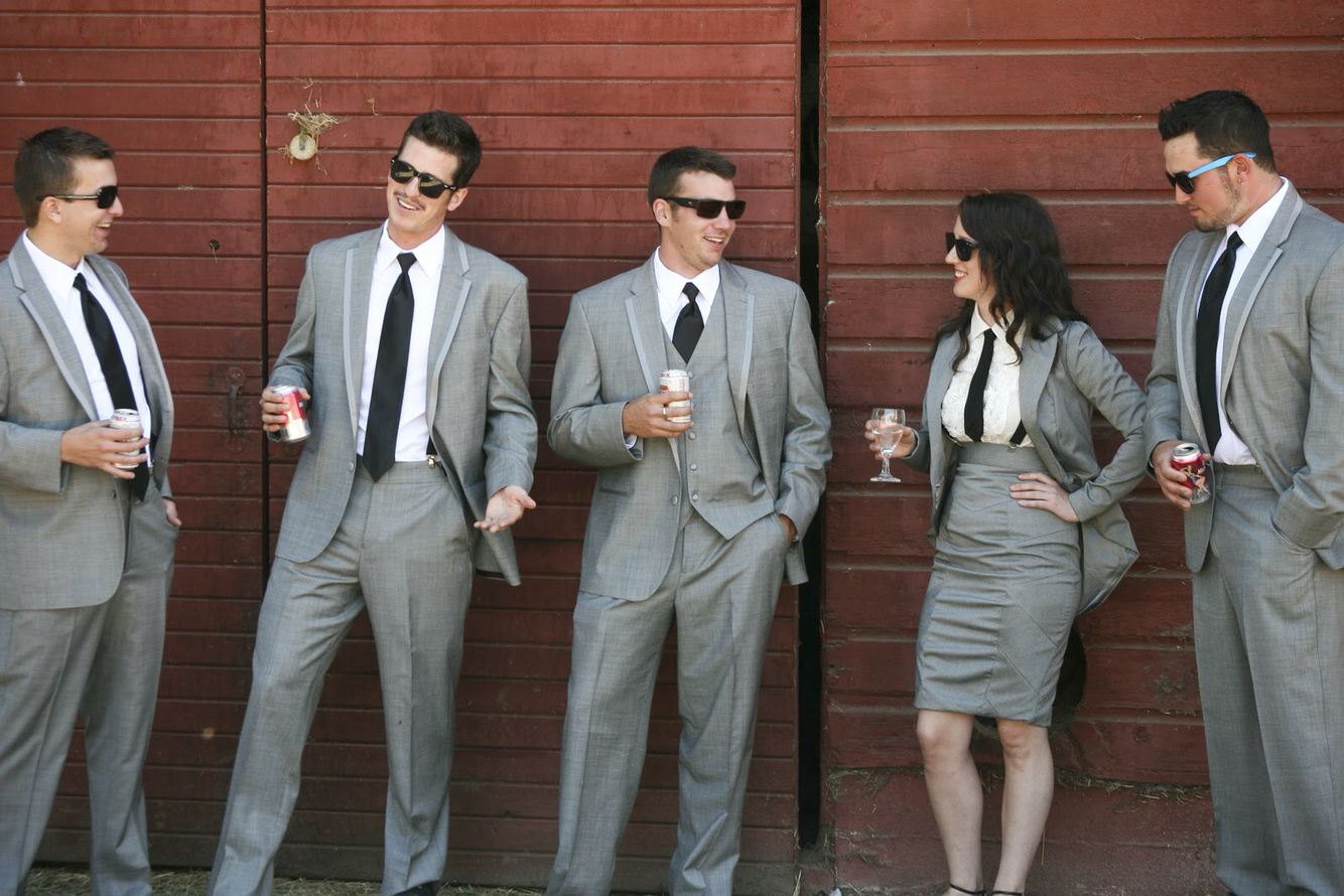 Guide to Have a Female Groomsman by BespokeDaily Blog