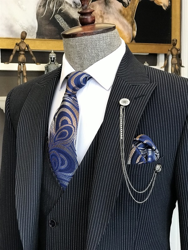 Navy Blue Slim Fit Peak Lapel Pinstripe Suit for Men by