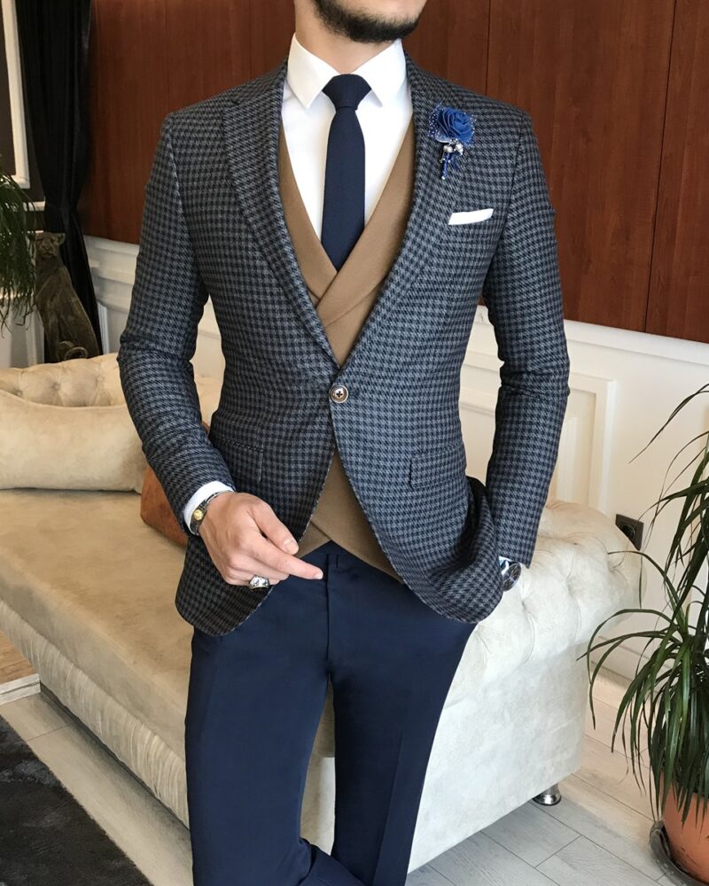 Navy Blue Slim Fit Notch Lapel Suit for Men by BespokeDailyShop.com