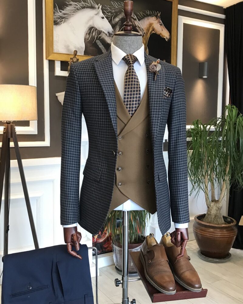 Navy Blue Slim Fit Notch Lapel Suit for Men by BespokeDailyShop.com