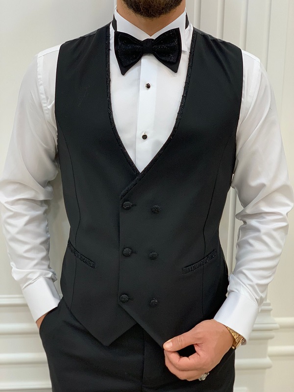 Black Slim Fit Peak Lapel Floral Patterned Tuxedo for Men by Bespokedailyshop | Free Worldwide Shipping
