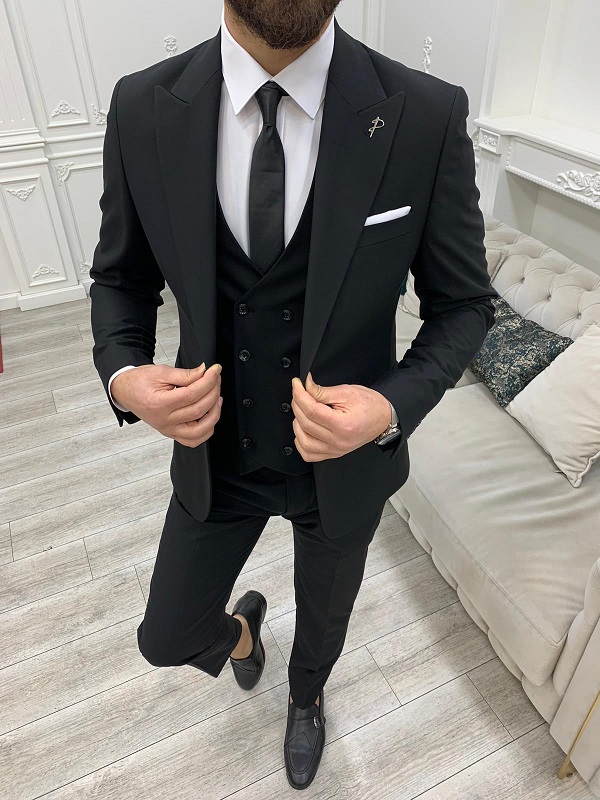 Black Slim Fit Peak Lapel Groom Wedding Suit for Men by Bespokedailyshop | Free Worldwide Shipping